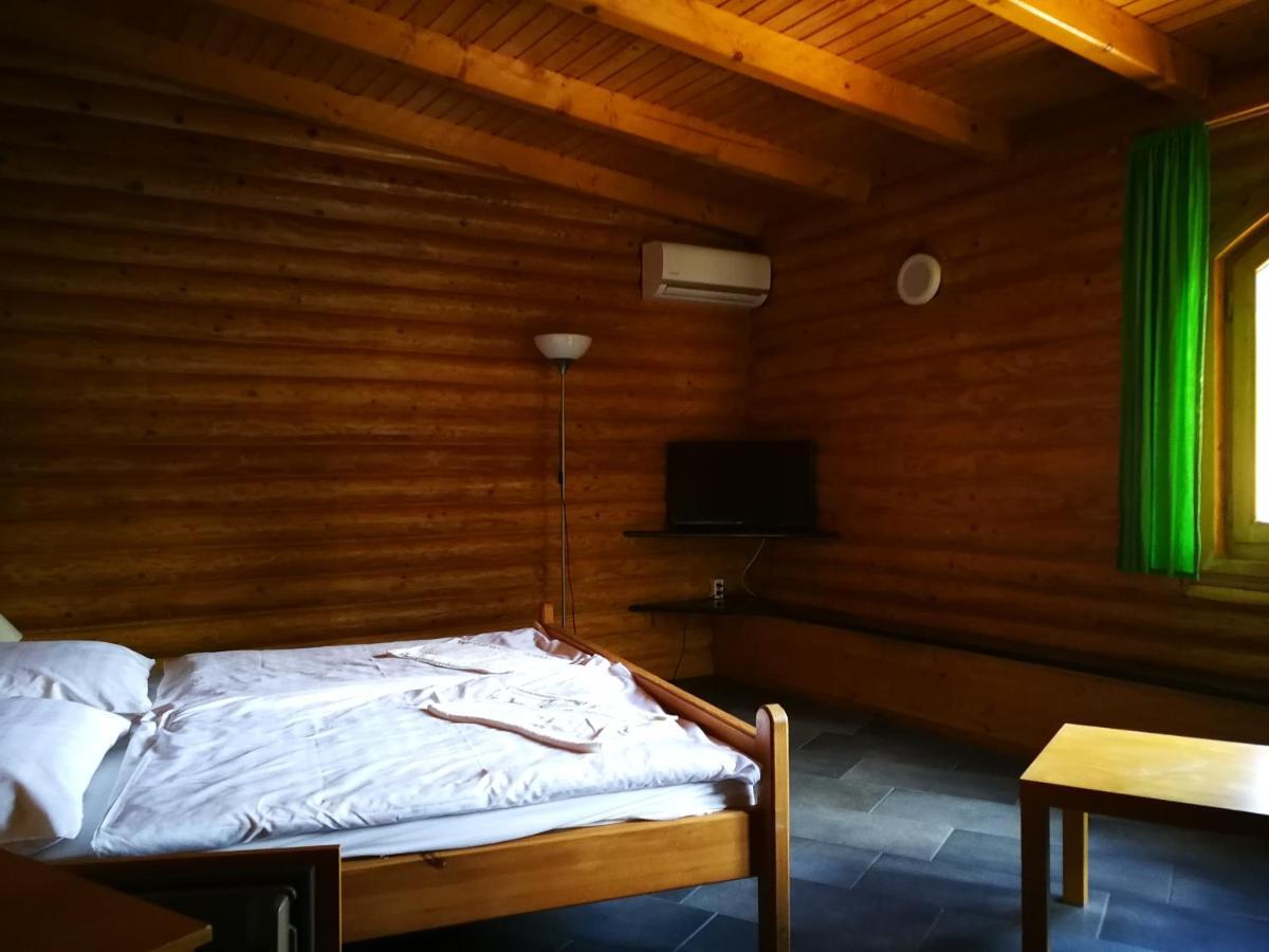 Tornyos Panzió és Étterem Hotel Matrafured Exterior foto